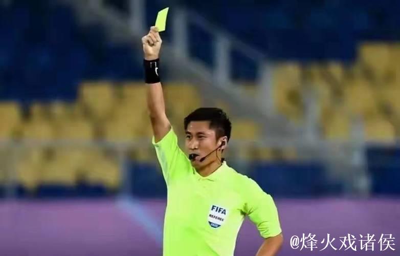 中国足球金哨马宁亮相上海高校,分享“坚守与超越” 的世界杯追梦心路历程 中国足球金哨马宁亮相上海高校,分享“坚守与超越” 的世界杯追梦心路历程